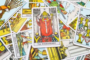Read more about the article Learning Tarot Online: The Hierophant