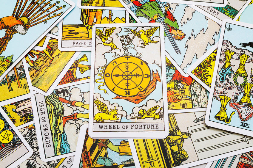 You are currently viewing Learning Tarot Online: The Wheel of Fortune