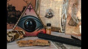 Read more about the article The Witches Moon Unboxing Ft. Caitlin